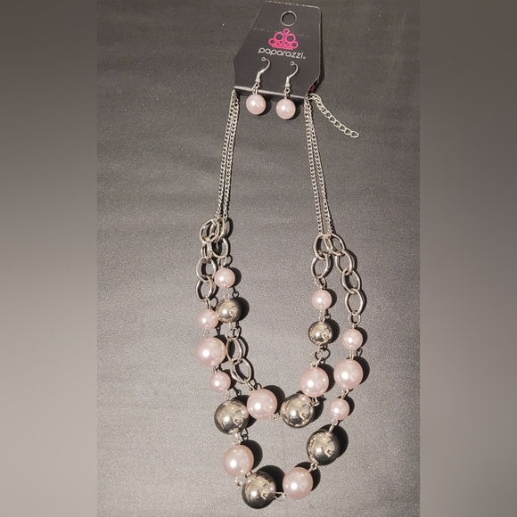 🔥 Paparazzi Necklace ~ COUNTESS Your Blessings Necklace and Earrings Sets - Picture 1 of 6